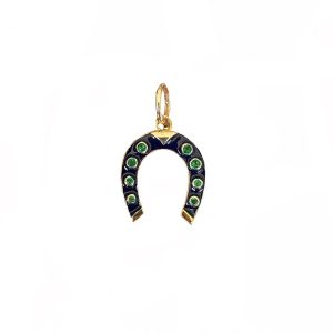 The Dakota Pendant
